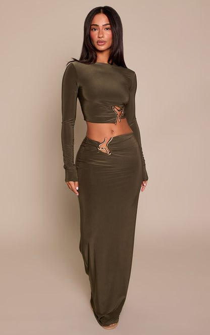 https://mediahub.prettylittlething.com/cnp4921_dark%20olive_xl_2