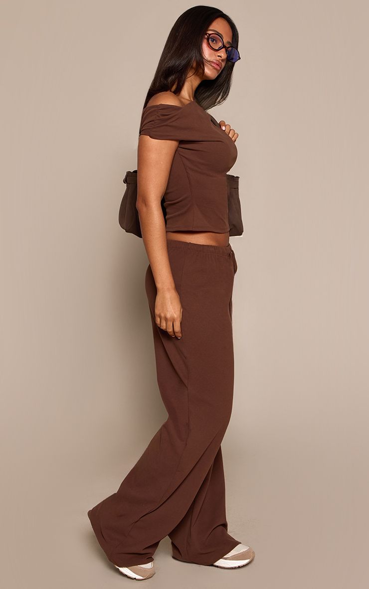 https://mediahub.prettylittlething.com/cnp4924_chocolate_xl_1