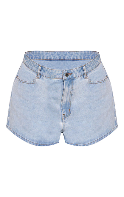 https://mediahub.prettylittlething.com/cnp4936_light%20blue%20wash_xl_5