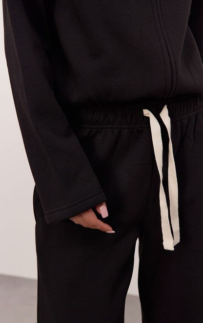 https://mediahub.prettylittlething.com/cnp4993_black_xl_3