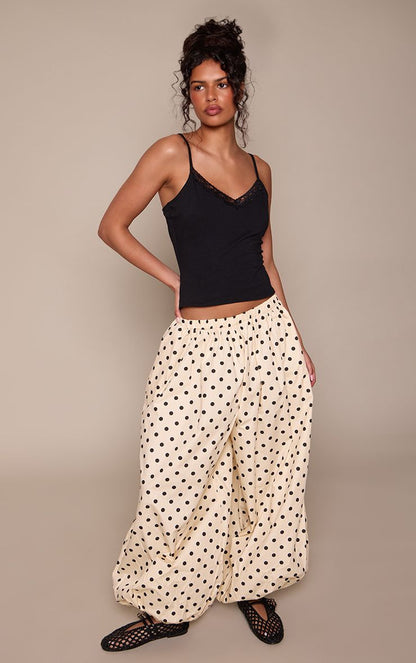 https://mediahub.prettylittlething.com/cnp5000_butter%20cream_xl