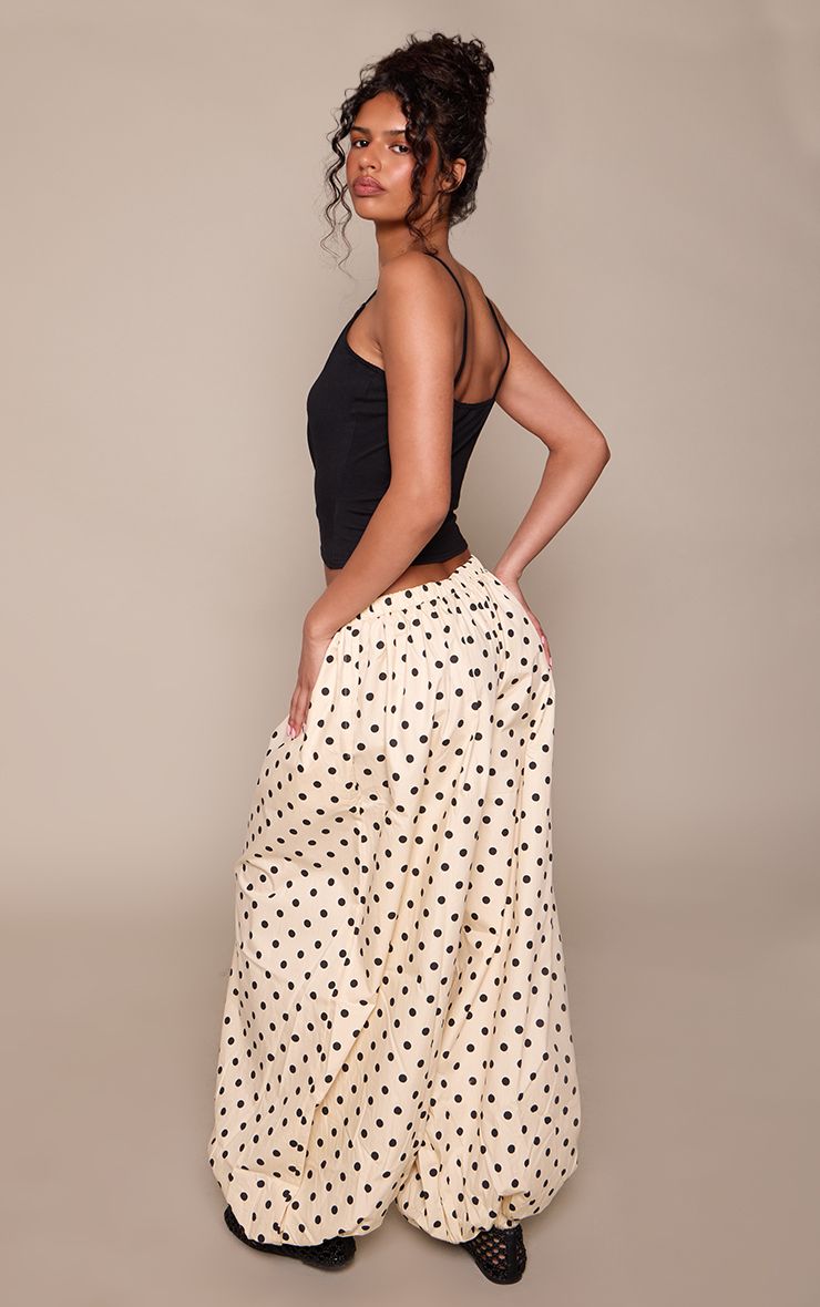https://mediahub.prettylittlething.com/cnp5000_butter%20cream_xl_2
