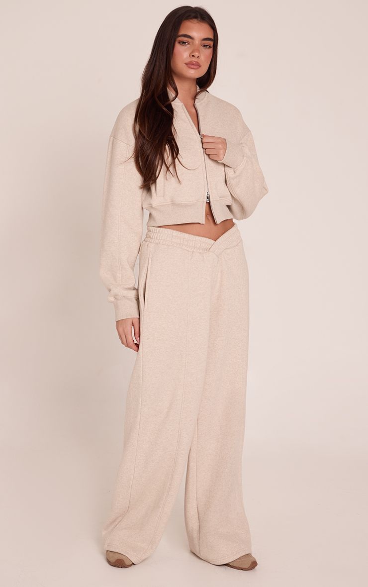 https://mediahub.prettylittlething.com/cnp5020_oatmeal_xl