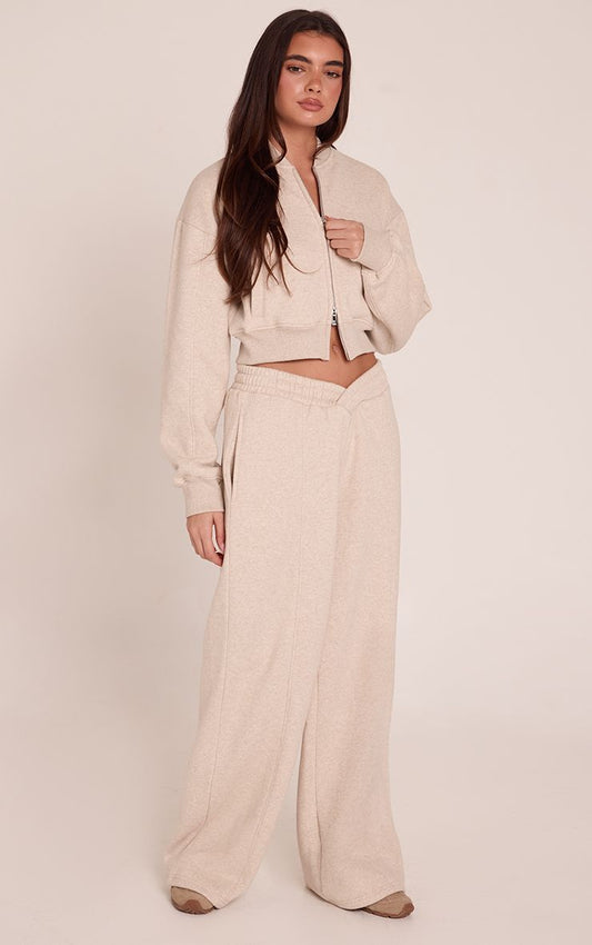https://mediahub.prettylittlething.com/cnp5020_oatmeal_xl