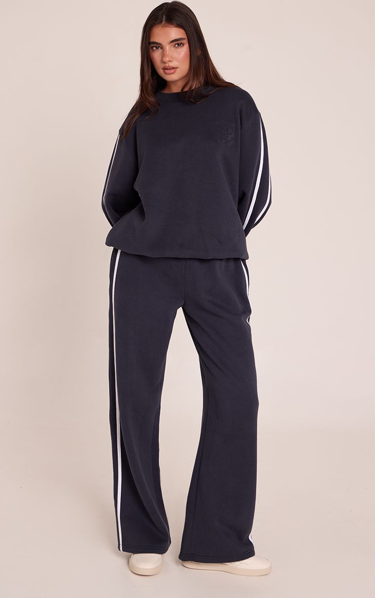 https://mediahub.prettylittlething.com/cnp5032_navy_xl_2