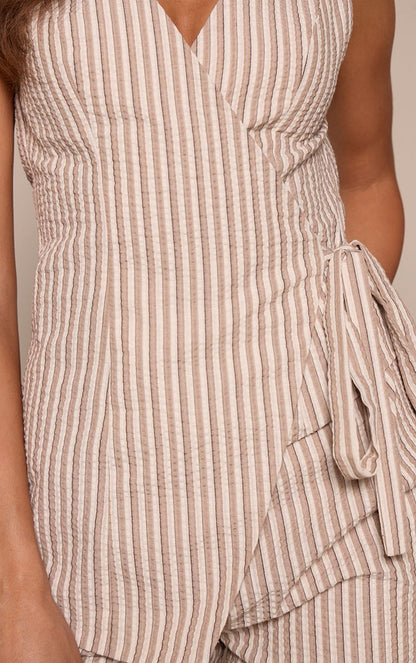 https://mediahub.prettylittlething.com/cnp5046_taupe_xl_3