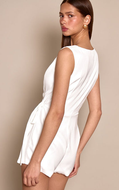 https://mediahub.prettylittlething.com/cnp5052_white_xl_1