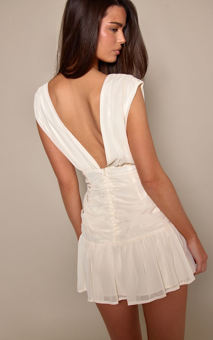 https://mediahub.prettylittlething.com/cnp5078_cream_xl_1