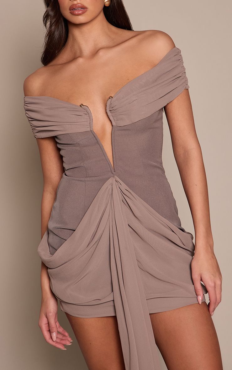 https://mediahub.prettylittlething.com/cnp5088_taupe_xl_3