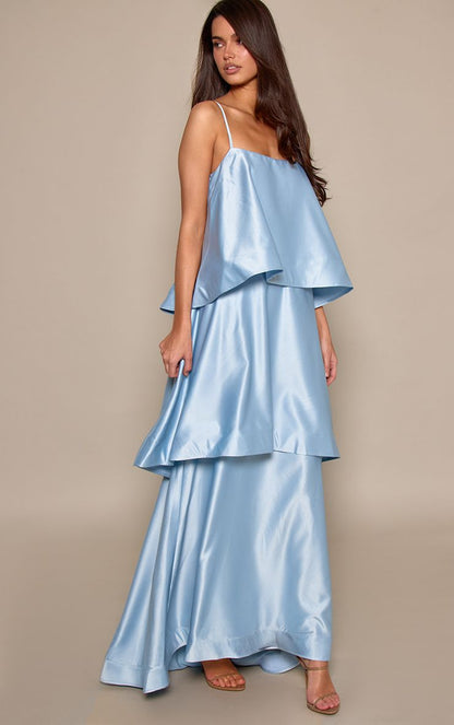 https://mediahub.prettylittlething.com/cnp5135_light%20blue_xl