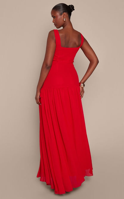 https://mediahub.prettylittlething.com/cnp5139_red_xl_1