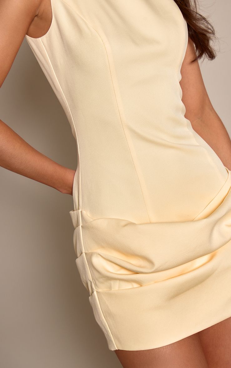 https://mediahub.prettylittlething.com/cnp5142_butter%20cream_xl_3