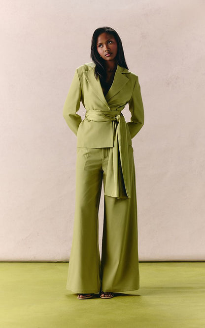 https://mediahub.prettylittlething.com/cnp5182_apple%20green_xl_2