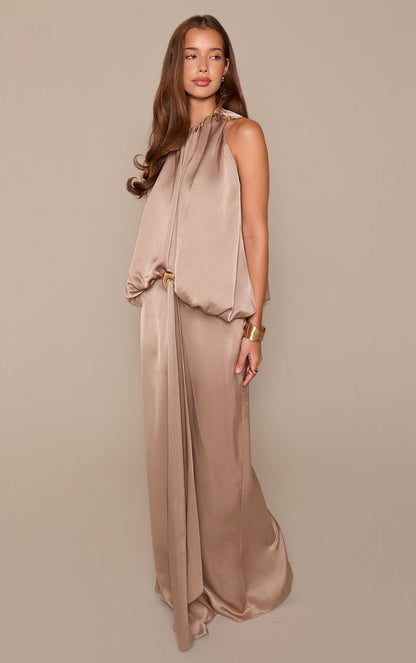 https://mediahub.prettylittlething.com/cnp5210_taupe_xl_2