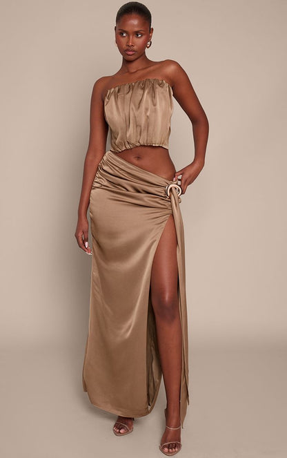 https://mediahub.prettylittlething.com/cnp5222_olive_xl_2