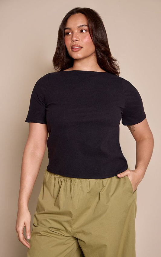 https://mediahub.prettylittlething.com/cnp5224_black_xl