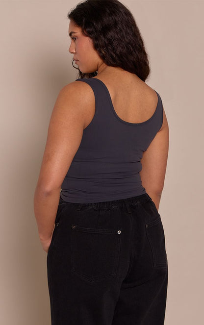 https://mediahub.prettylittlething.com/cnp5233_charcoal_xl_1