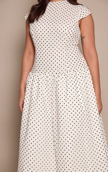 https://mediahub.prettylittlething.com/cnp5274_white_xl_3