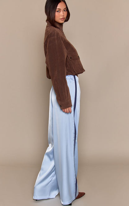 https://mediahub.prettylittlething.com/cnp5316_blue_xl_2
