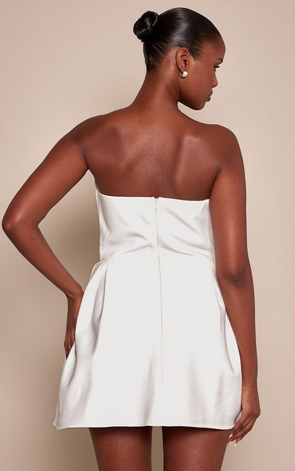 https://mediahub.prettylittlething.com/cnp5387_white_xl_1