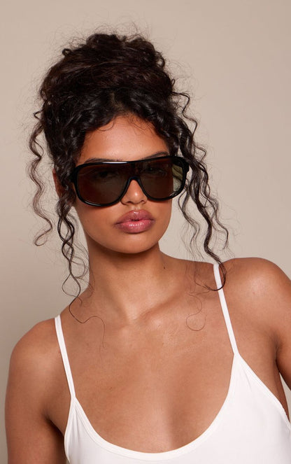 https://mediahub.prettylittlething.com/cnp5415_black_xl