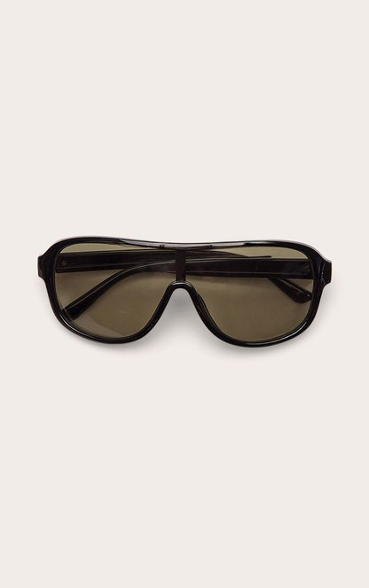 https://mediahub.prettylittlething.com/cnp5415_black_xl_1