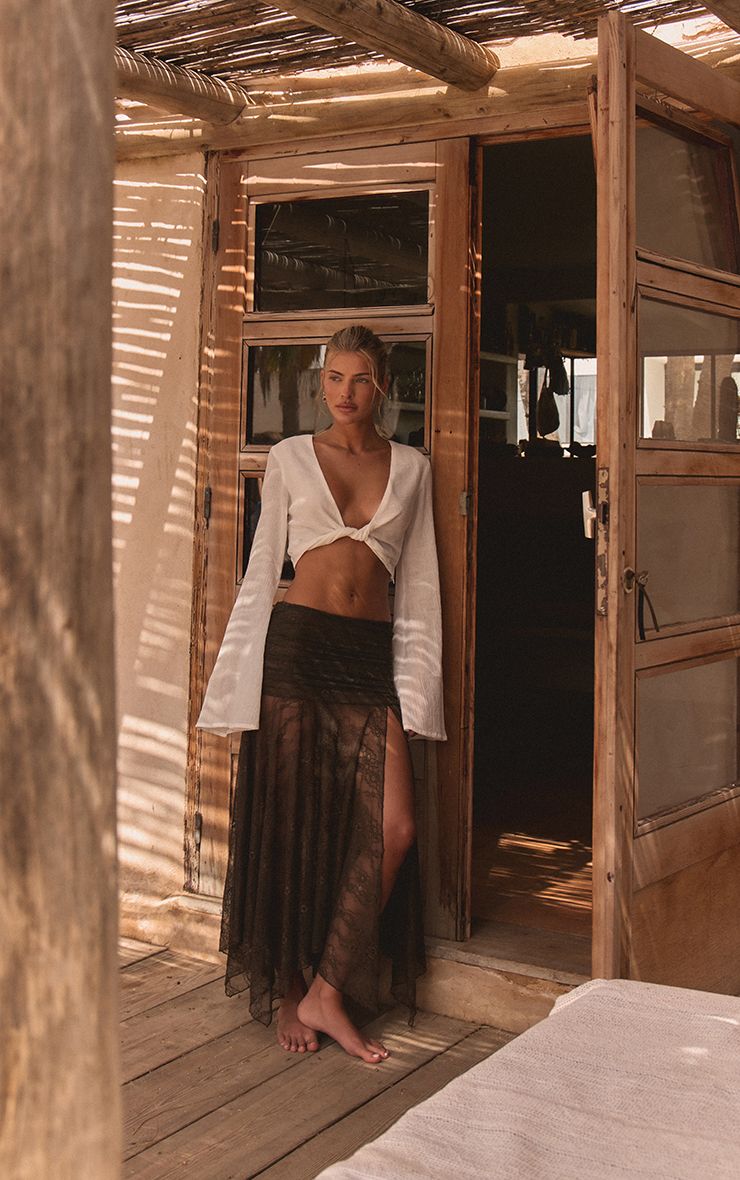 https://mediahub.prettylittlething.com/cnp5485_chocolate_xl_4
