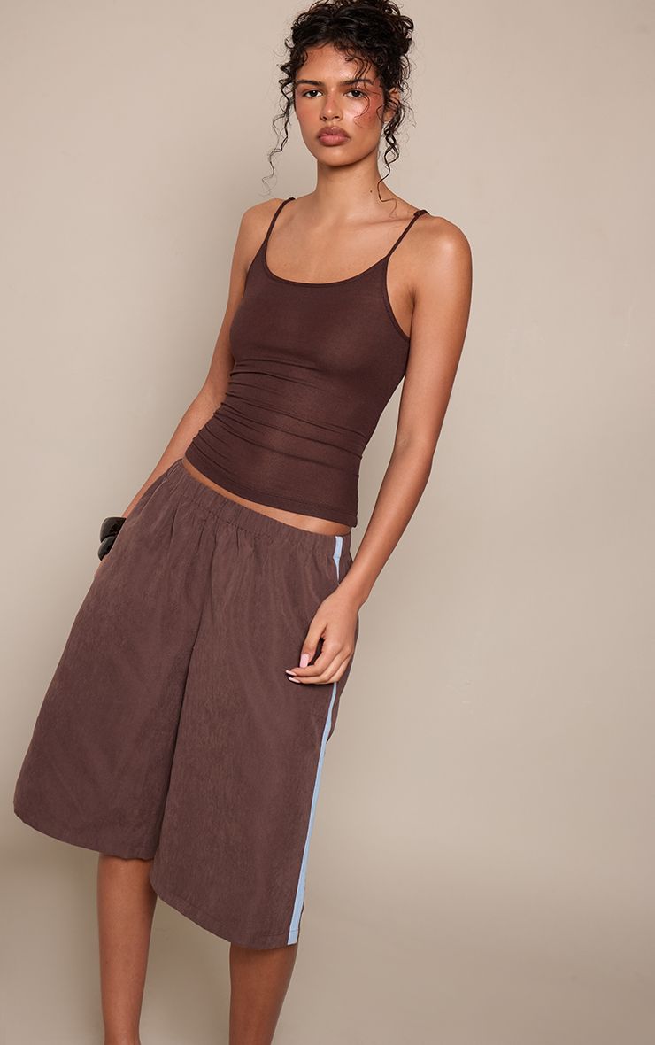 https://mediahub.prettylittlething.com/cnp5514_chocolate_xl_3