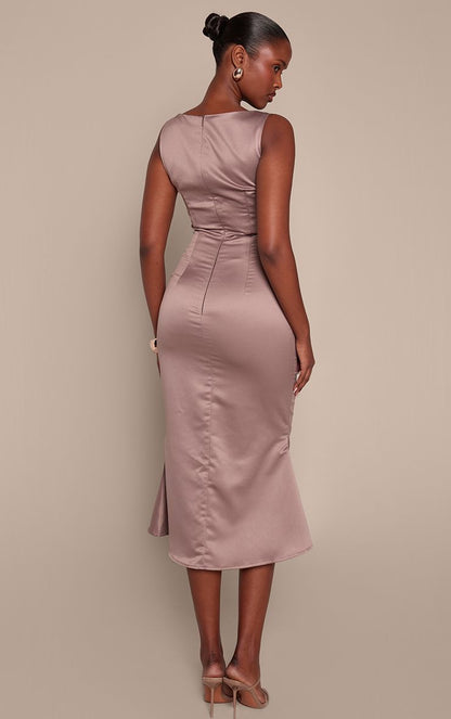 https://mediahub.prettylittlething.com/cnp5574_taupe_xl_1