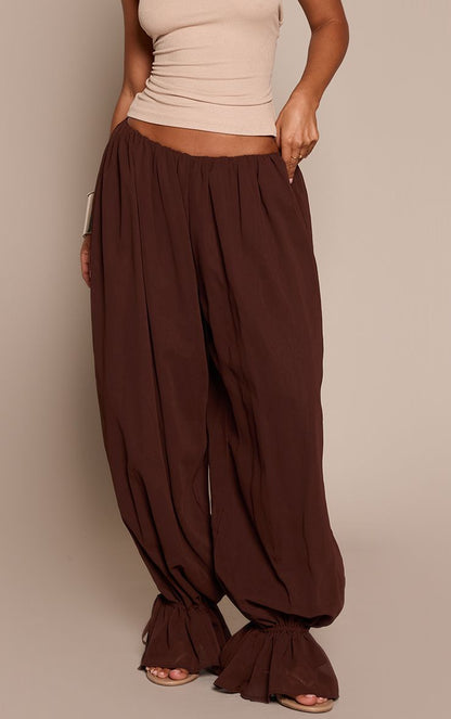 https://mediahub.prettylittlething.com/cnp5640_chocolate_xl_1