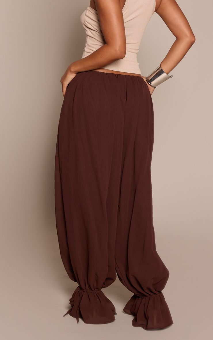https://mediahub.prettylittlething.com/cnp5640_chocolate_xl_2