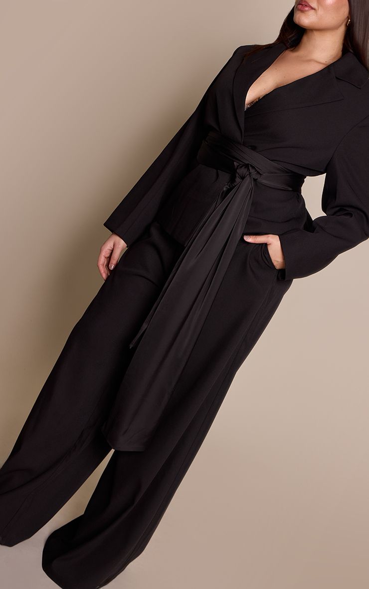 https://mediahub.prettylittlething.com/cnp5666_black_xl_3