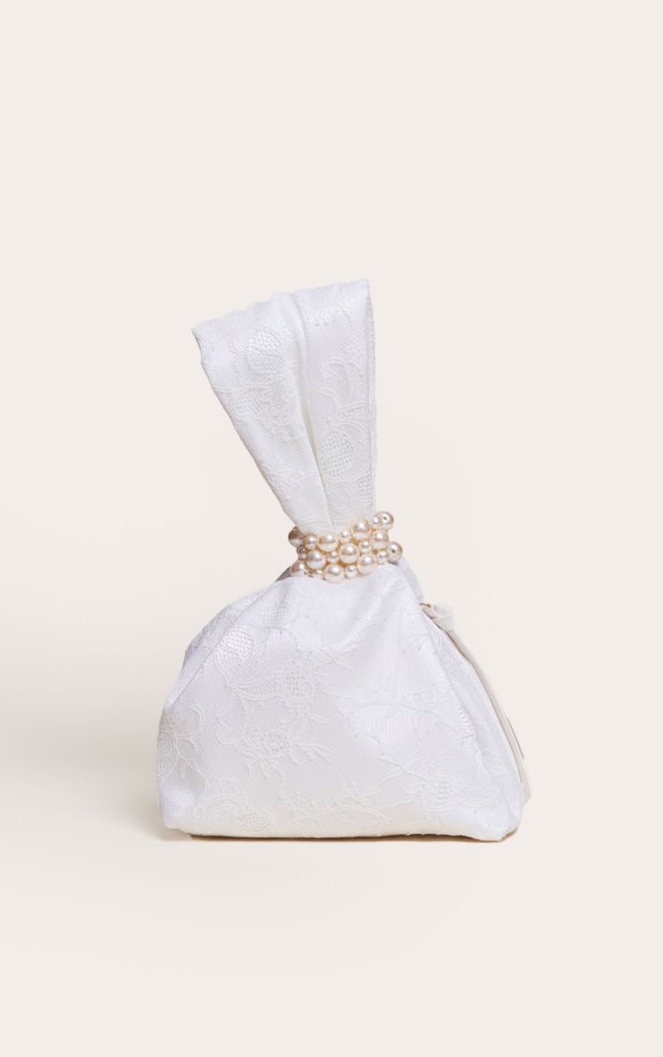 https://mediahub.prettylittlething.com/cnp5767_ivory_xl_1