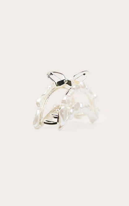 https://mediahub.prettylittlething.com/cnp5768_silver_xl_2