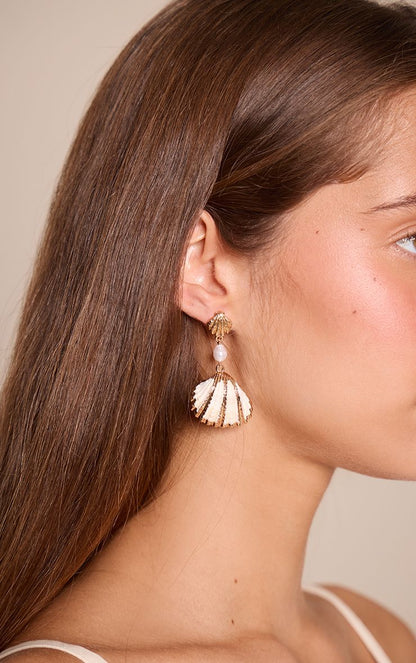 https://mediahub.prettylittlething.com/cnp5820_gold_xl