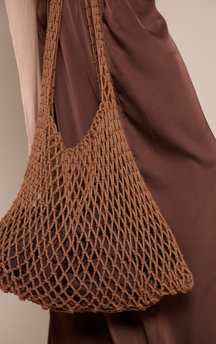 https://mediahub.prettylittlething.com/cnp5856_chocolate_xl_1
