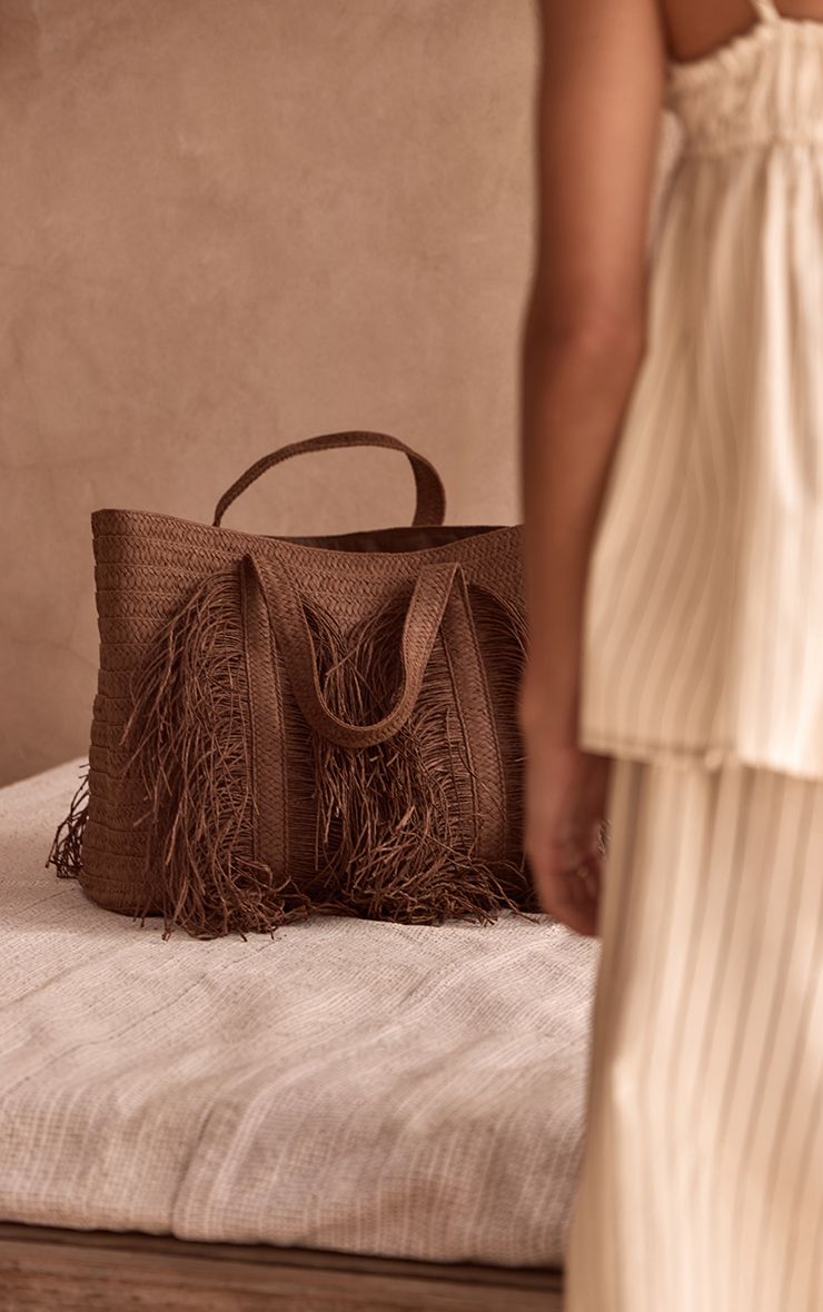 https://mediahub.prettylittlething.com/cnp5866_chocolate_xl