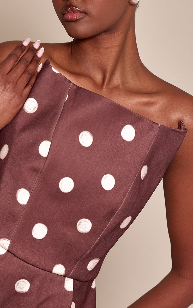 https://mediahub.prettylittlething.com/cnp5892_chocolate_xl_3