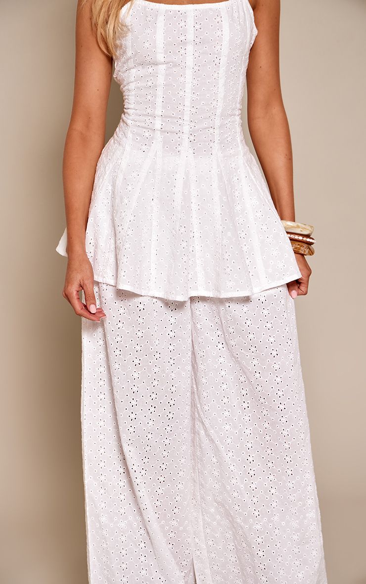 https://mediahub.prettylittlething.com/cnp5896_white_xl_3