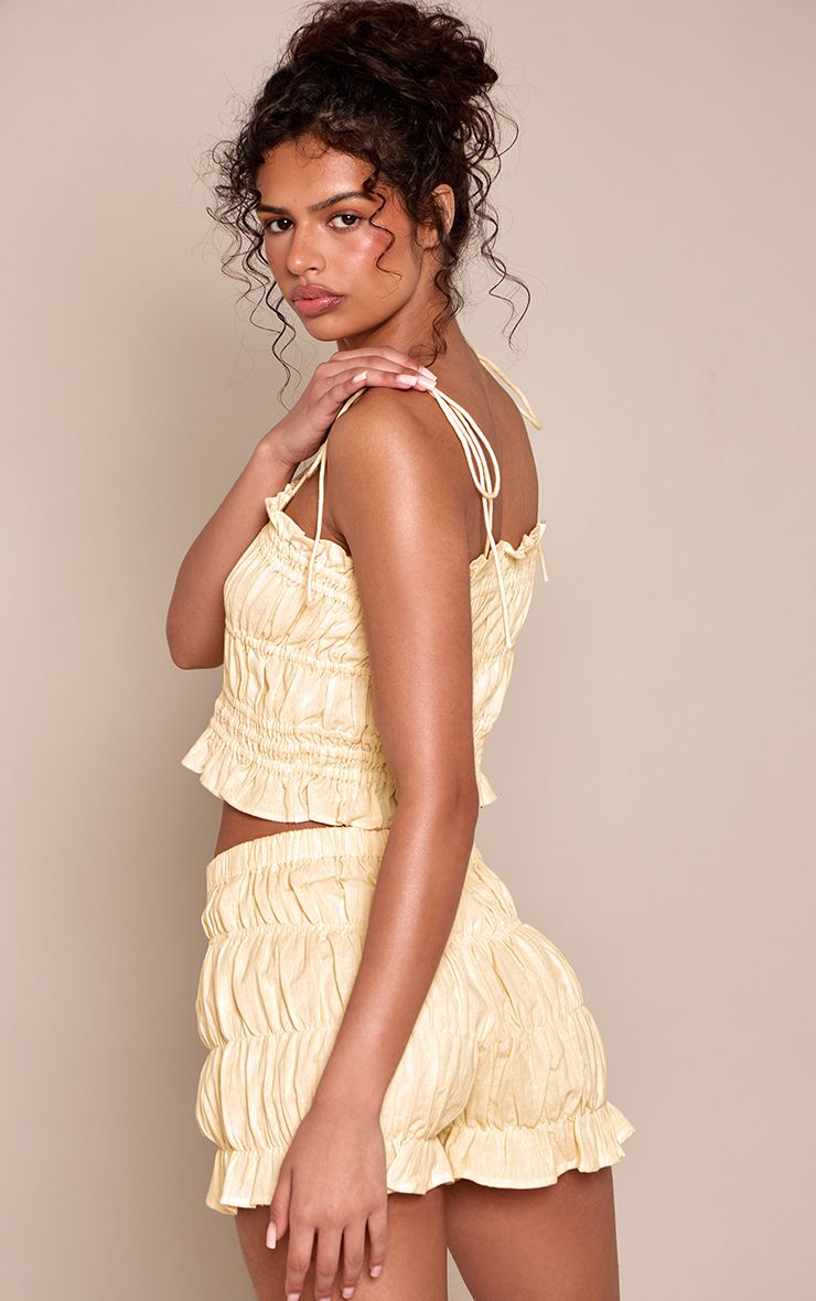 https://mediahub.prettylittlething.com/cnp5910_yellow_xl_1