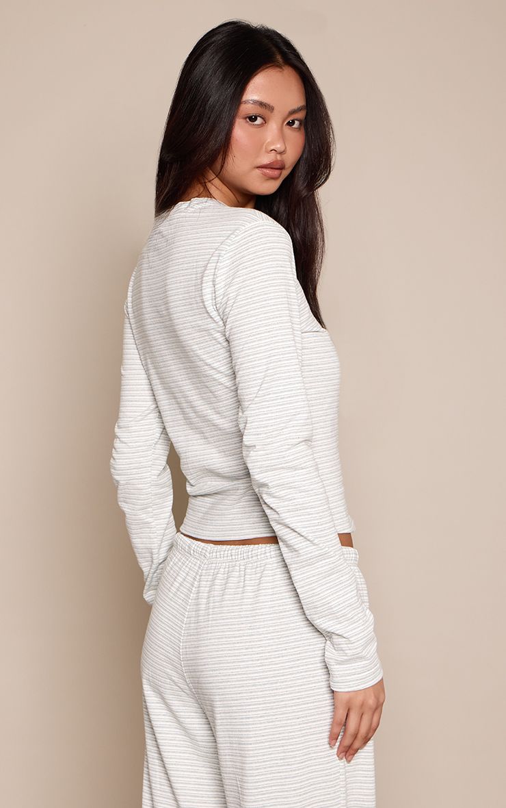 https://mediahub.prettylittlething.com/cnp5947_green_xl_1