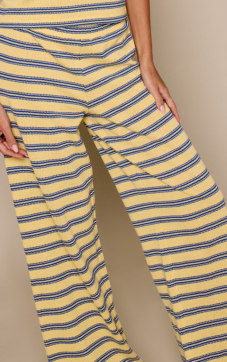 https://mediahub.prettylittlething.com/cnp5969_butter%20yellow_xl_3
