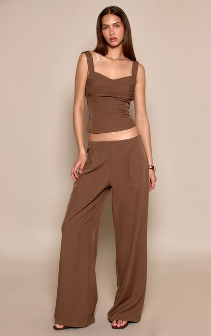 https://mediahub.prettylittlething.com/cnp5981_mocha_xl