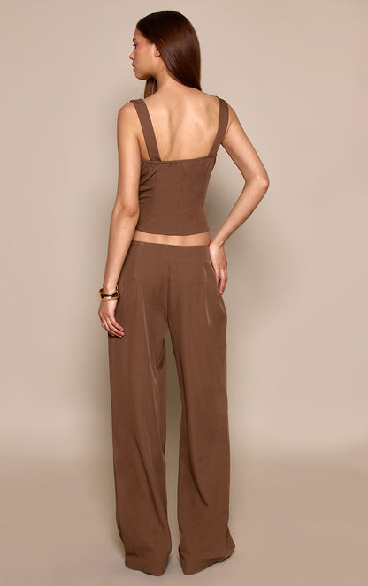 https://mediahub.prettylittlething.com/cnp5981_mocha_xl_2