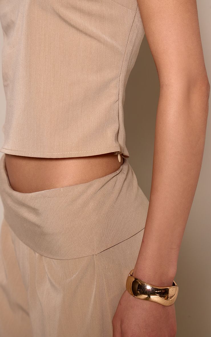https://mediahub.prettylittlething.com/cnp6050_taupe_xl_3
