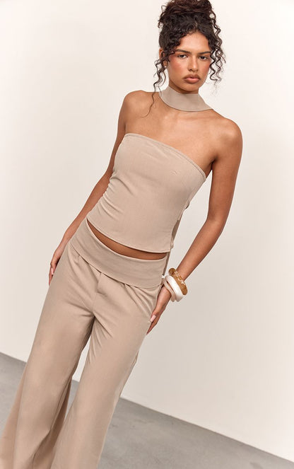 https://mediahub.prettylittlething.com/cnp6050_taupe_xl