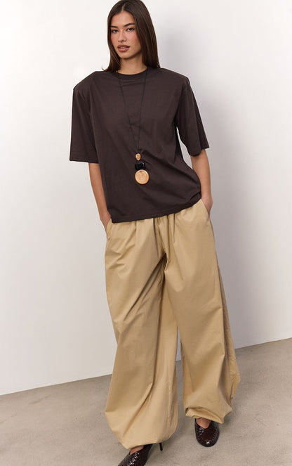 https://mediahub.prettylittlething.com/cnp6124_chocolate_xl_3