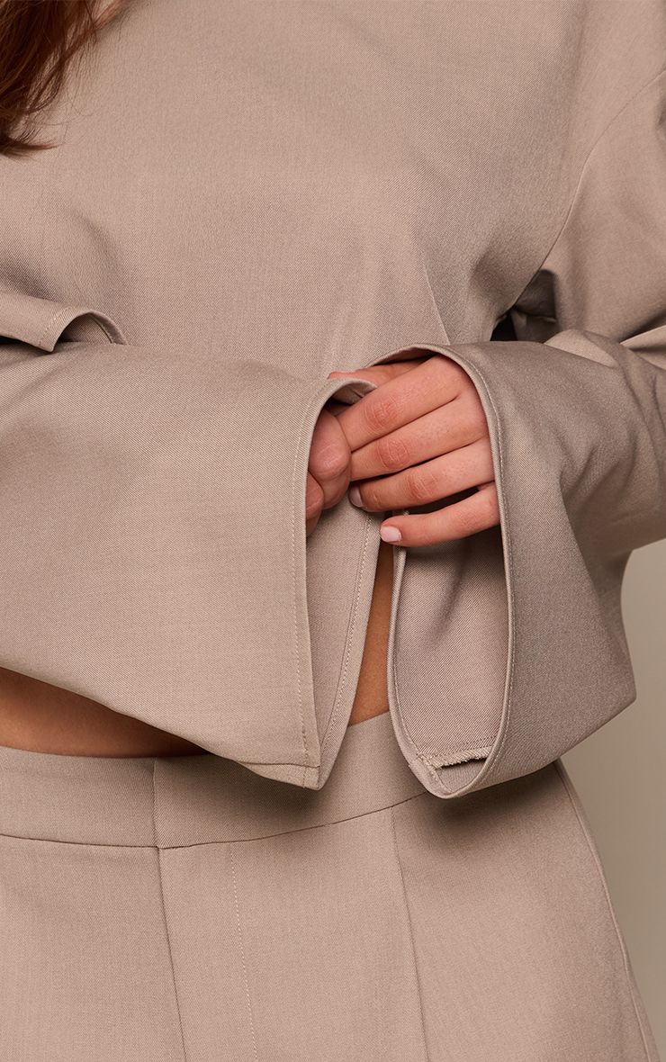 https://mediahub.prettylittlething.com/cnp6146_taupe_xl_3