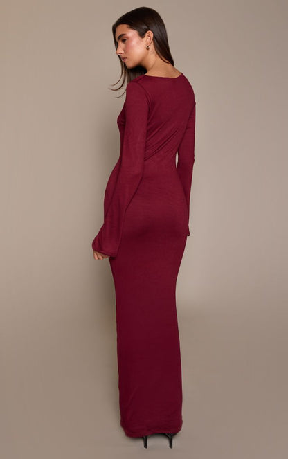 https://mediahub.prettylittlething.com/cnp6178_wine_xl_1