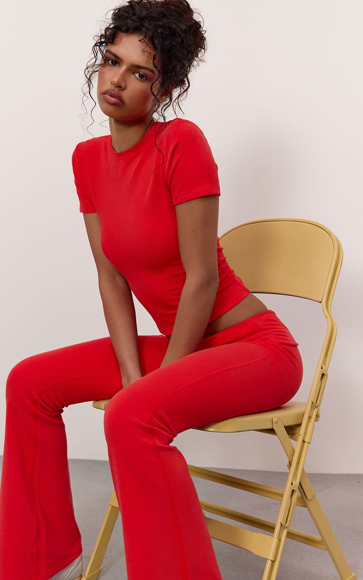 https://mediahub.prettylittlething.com/cnp6419_red_xl_2